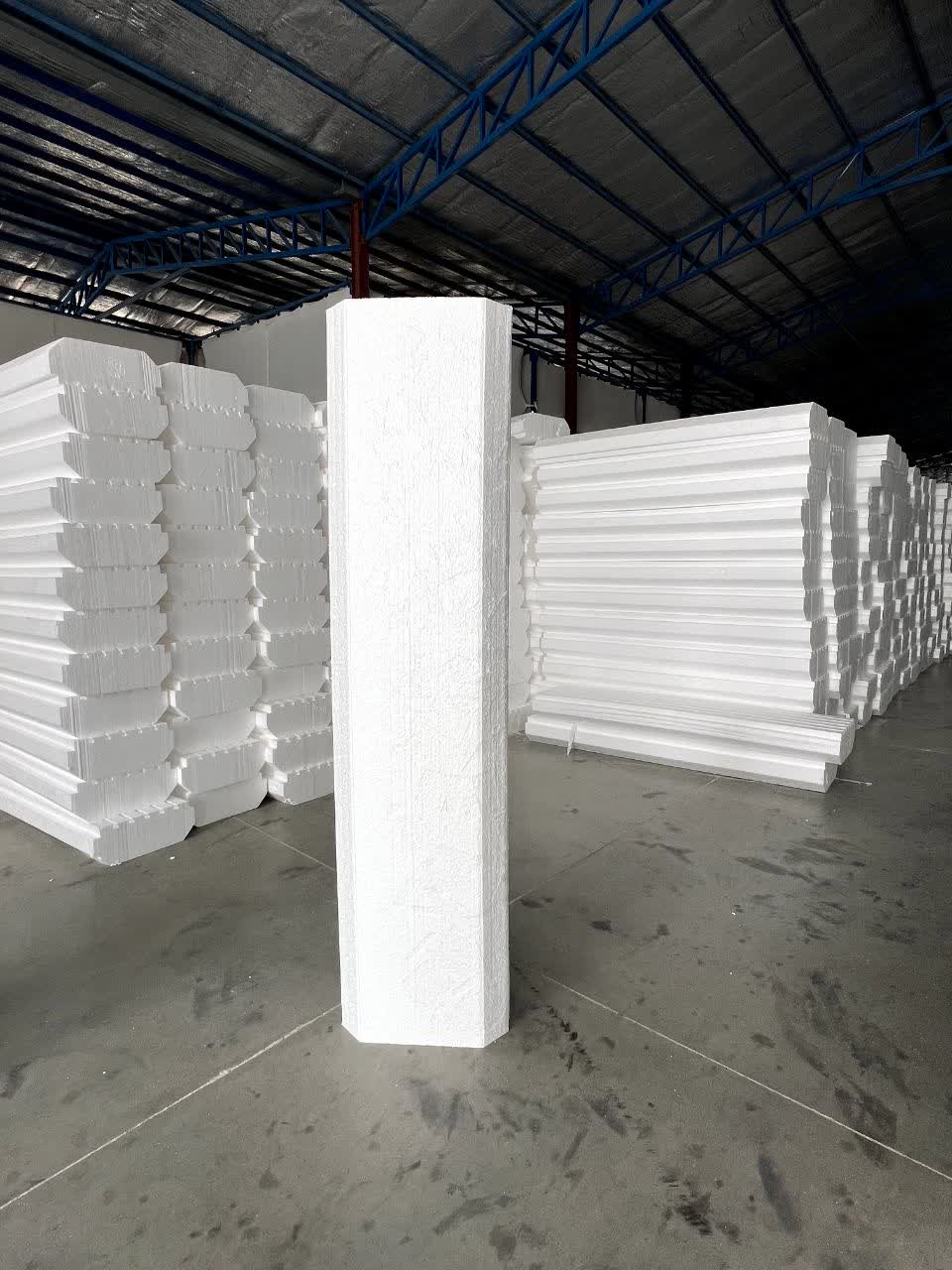 فوم سقفی فوم جم با ابعاد 200×60×25 سانتی متر